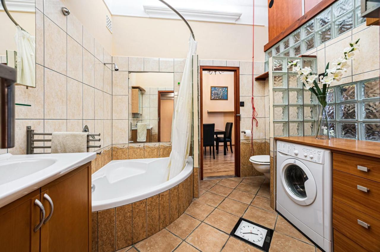 Oktogon Beautiful Relaxing Apartment 布达佩斯 外观 照片